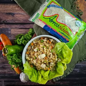 Arroz Frito con Vegetales, Pollo y Jengibre