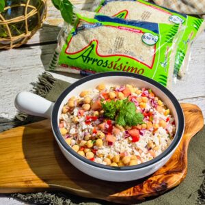 Ensalada de Arrossísimo fortificado, garbanzos y vegetales